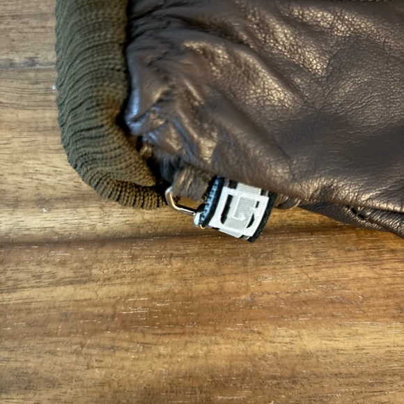 Burton snowboard gloves - Picture 6 of 7